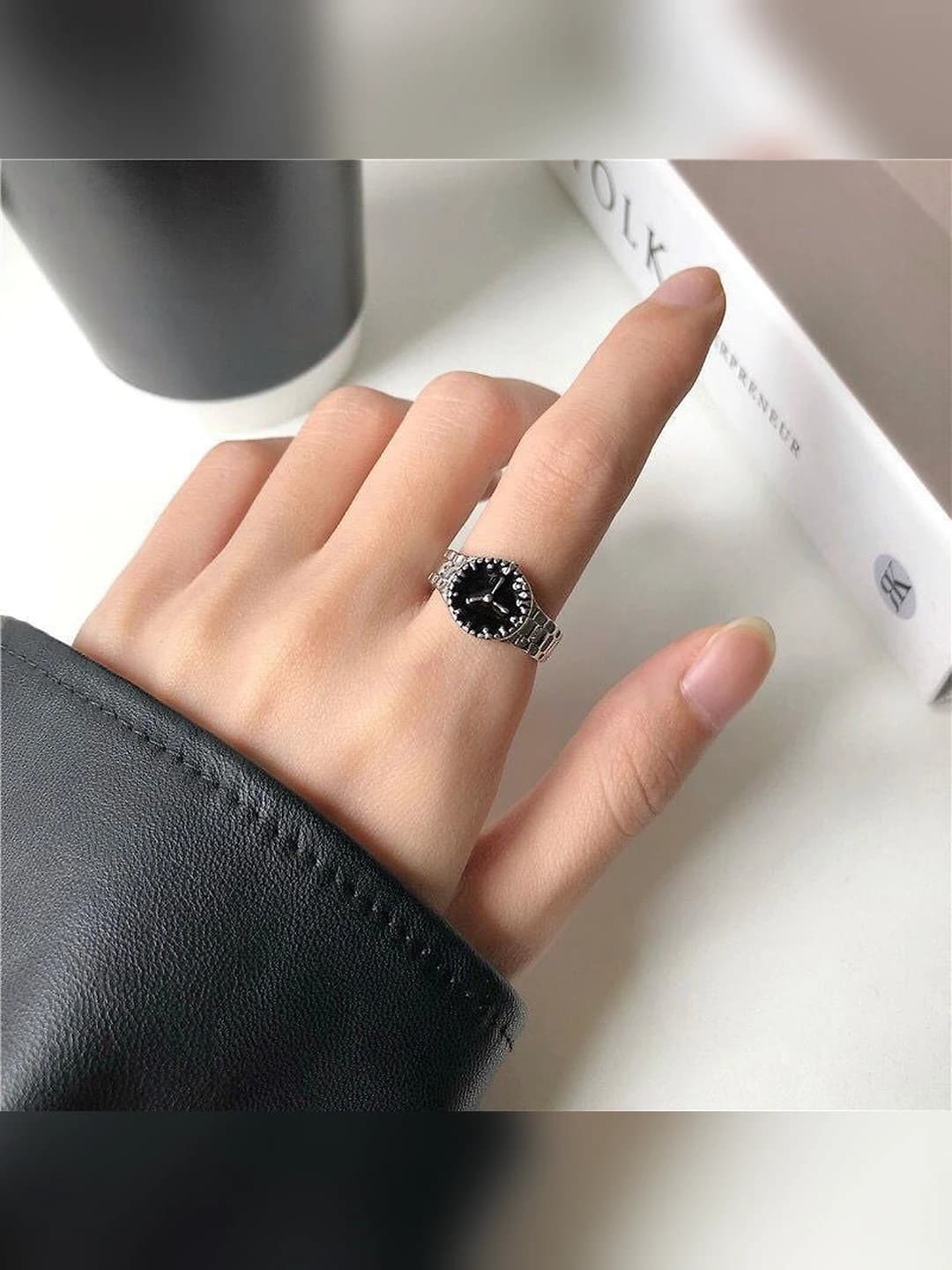 Retro watch-shaped ring for couples with simple design, alloy material, number design element