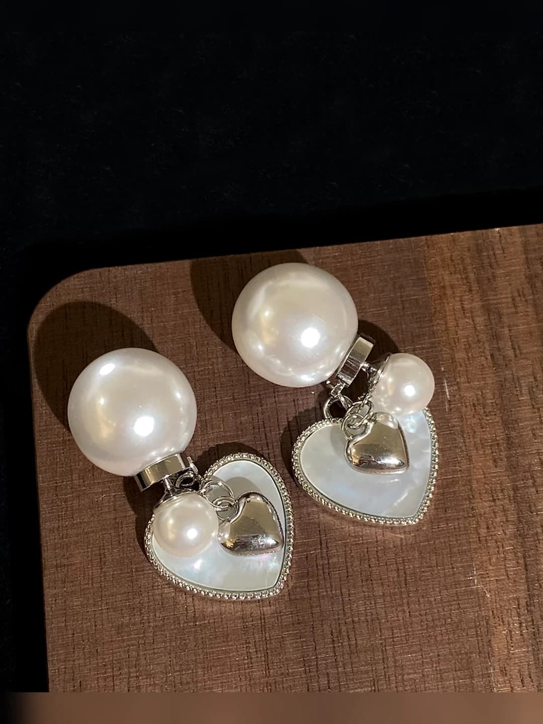 Natural shell heart clear pearl silver heart earrings