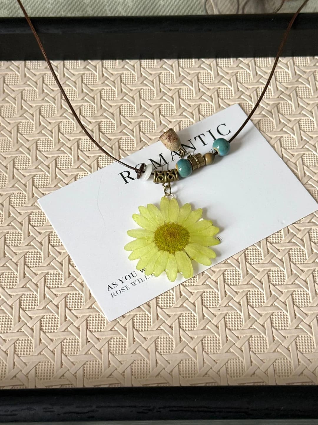Yellow daisy