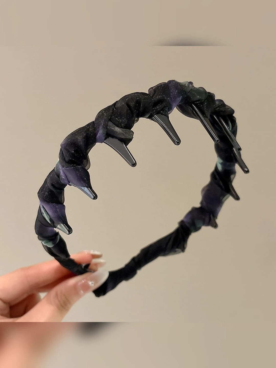 1# Floral comb headband - Black