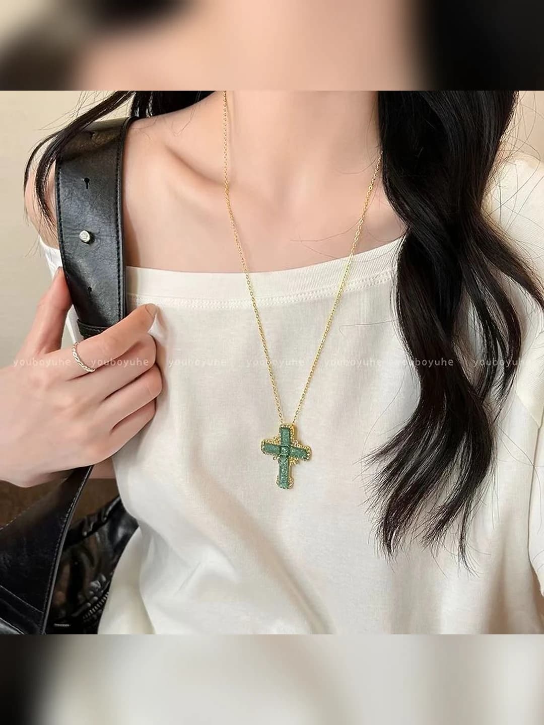 Мятно-зелёный крест цепь