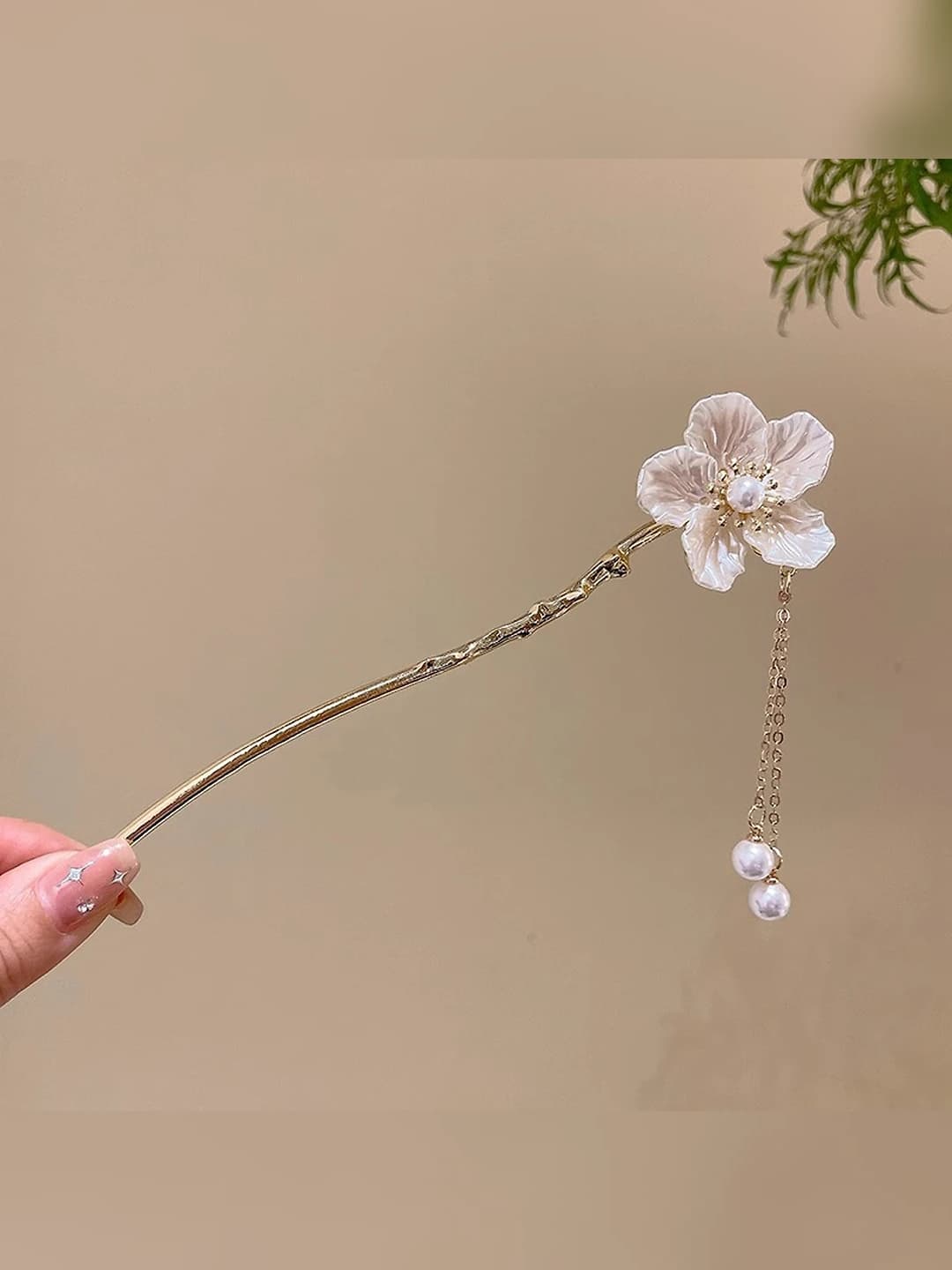 Shell flower tassel hairpin