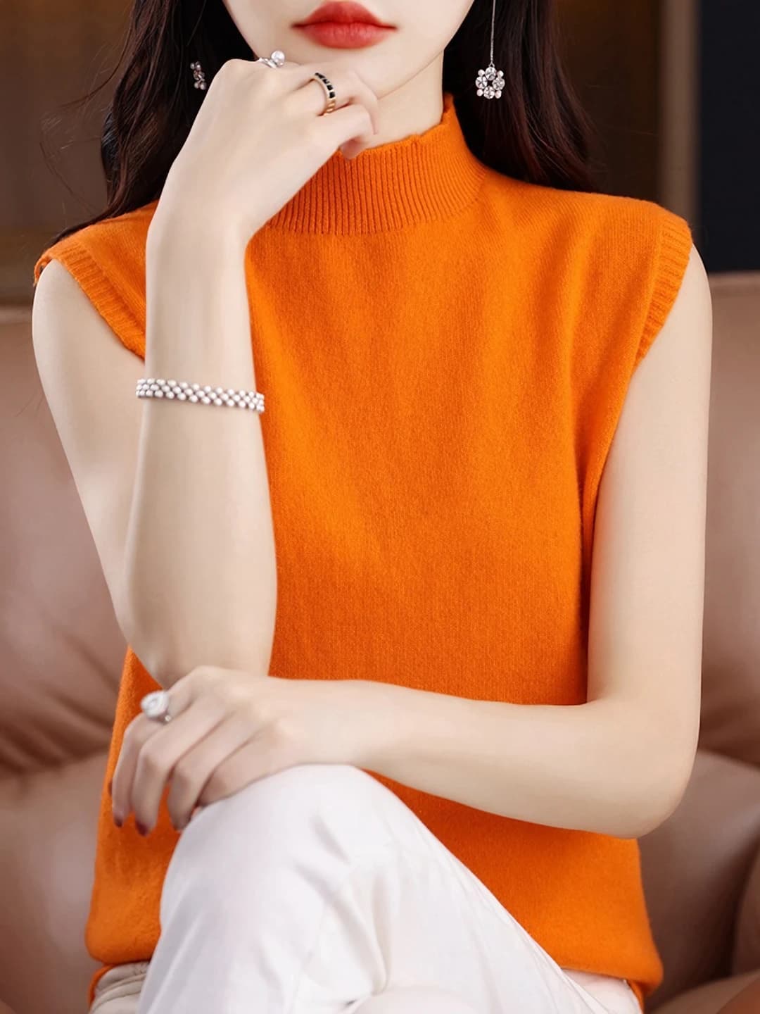 Women's solid colour knit vest for autumn 2026, mock neck, regular fit, viscose fabric