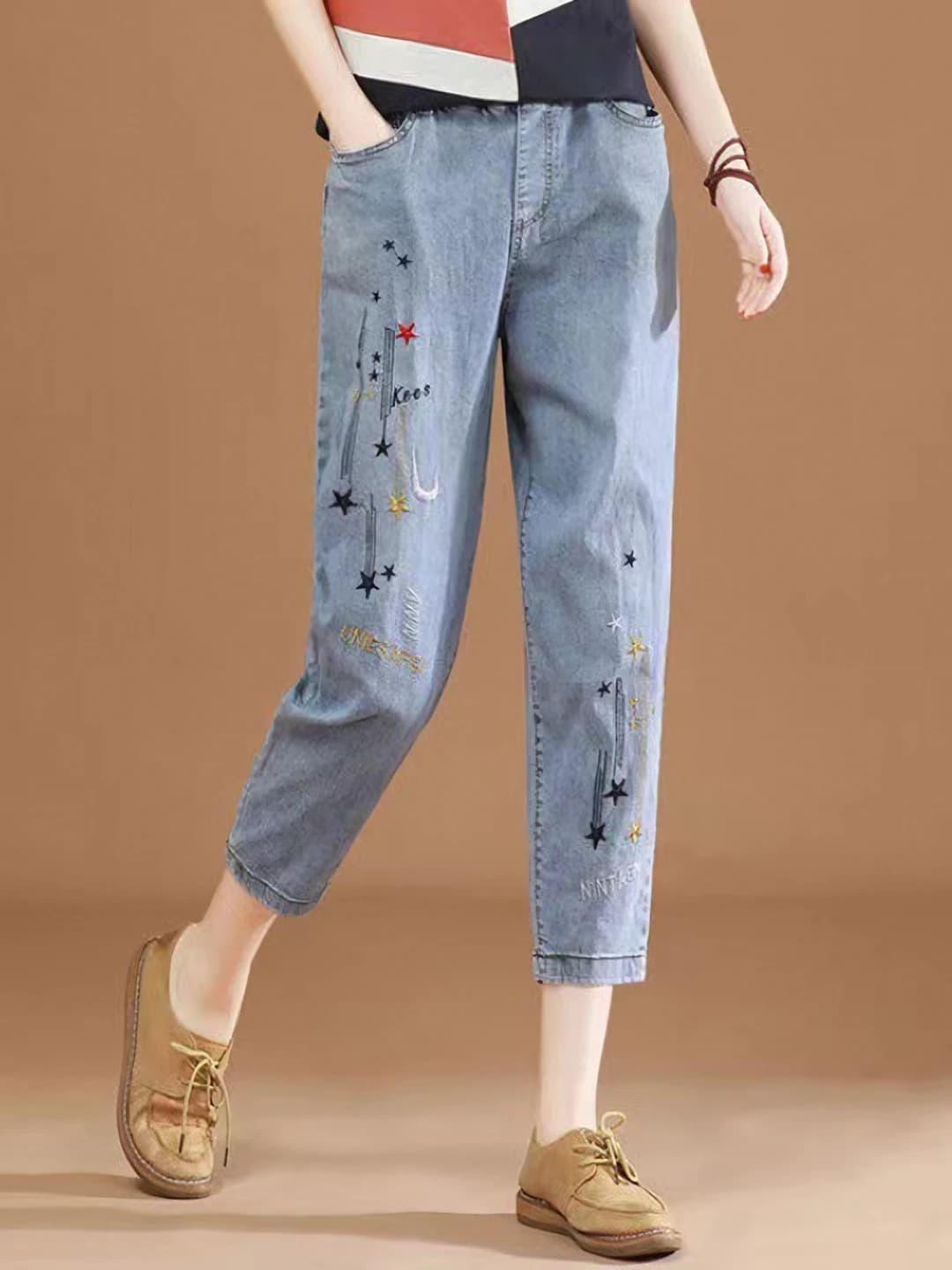 Women's Korean style embroidered loose fit slimming high waist boyfriend jeans, ankle-length trousers, casual