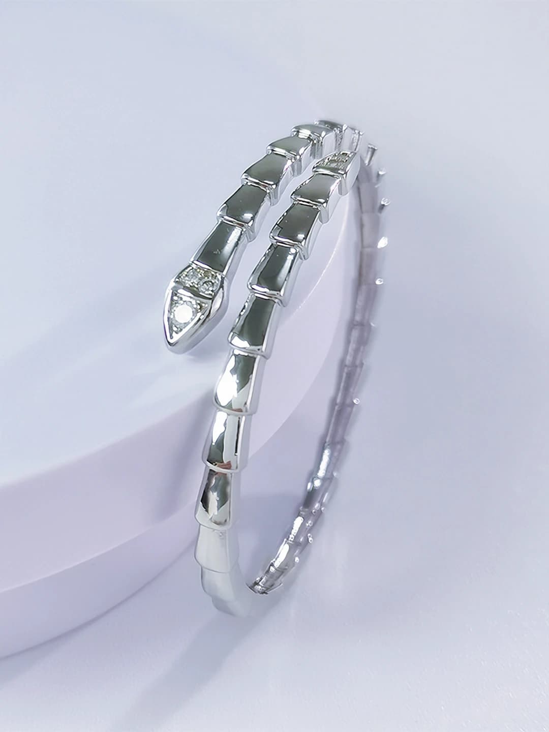 White gold, plain snake