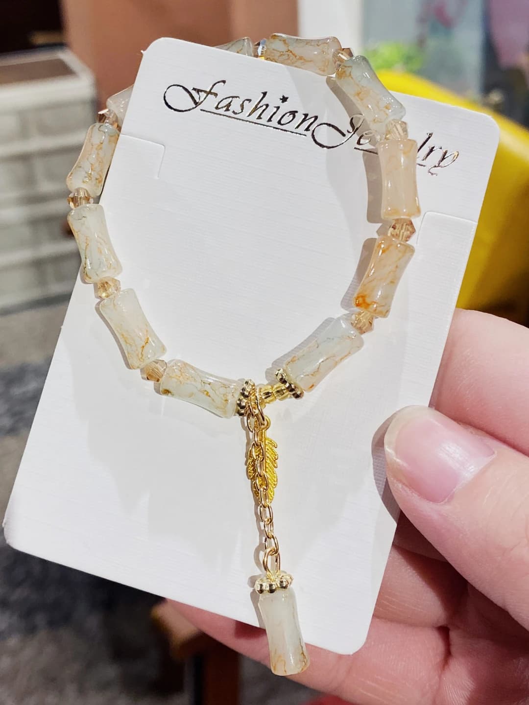 Light orange bamboo leaf bracelet (bag)