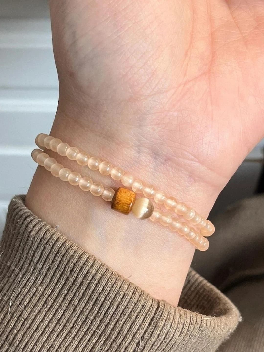 Double loop milk [Cat eye bracelet]