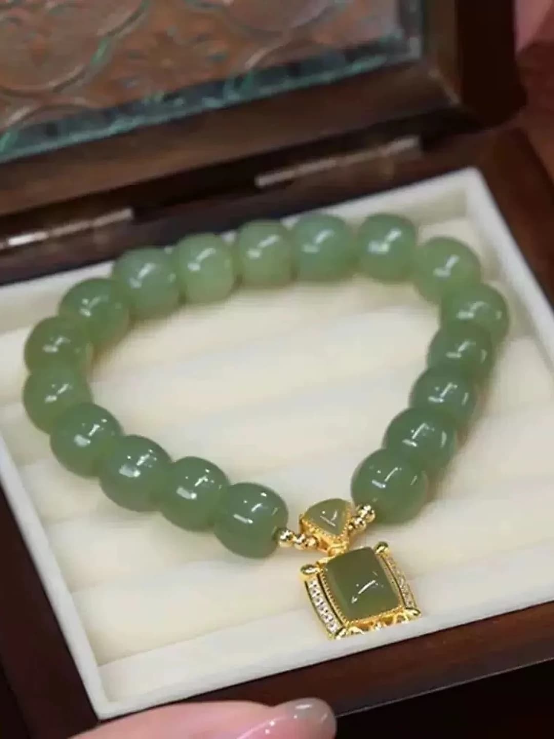 M346 (Sun bead bracelet)