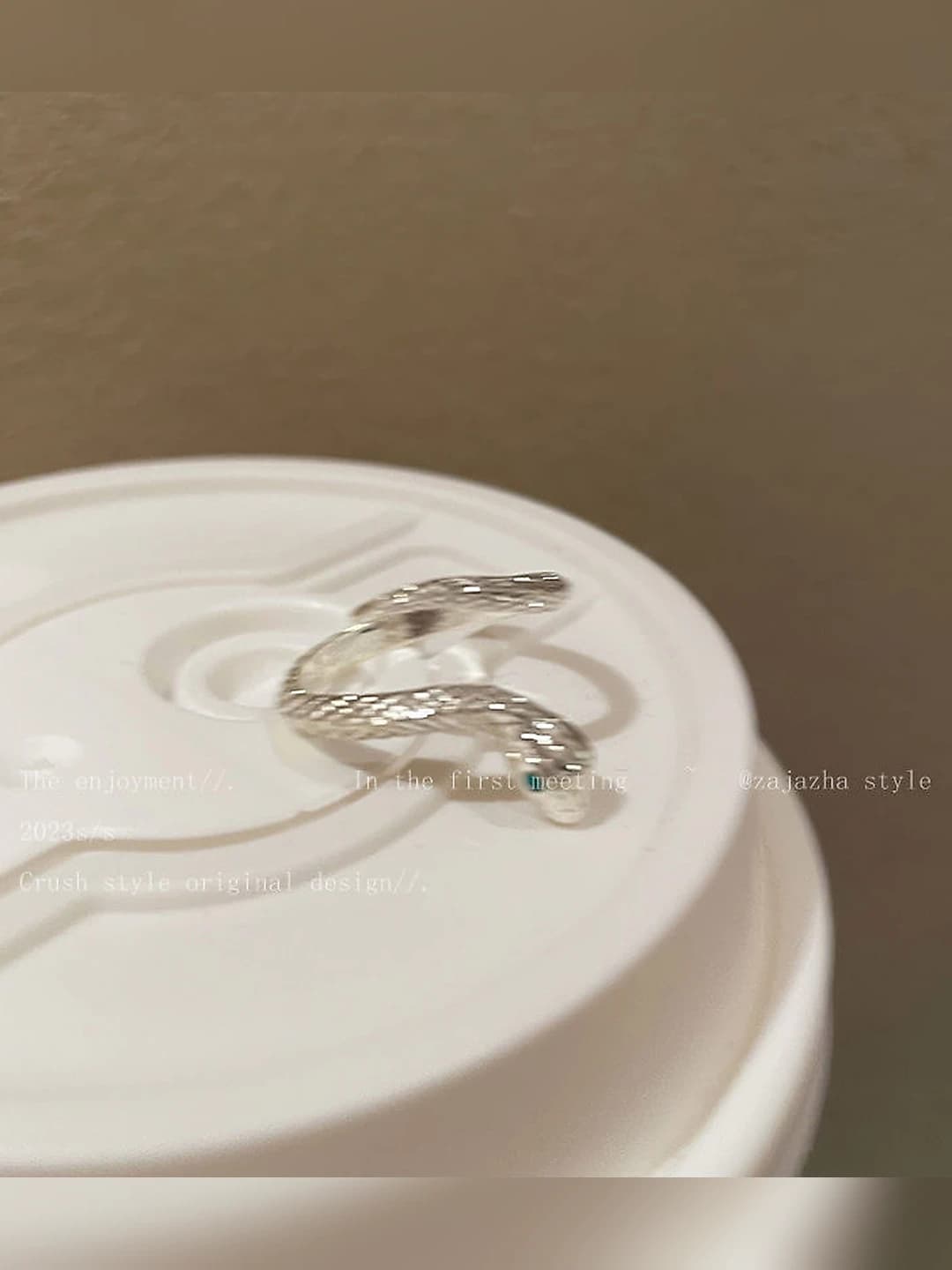 M546 Silver snake ring