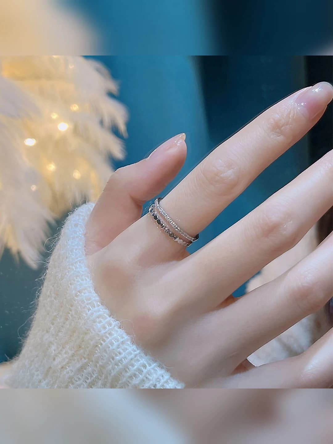 A038 White gold honeycomb ring