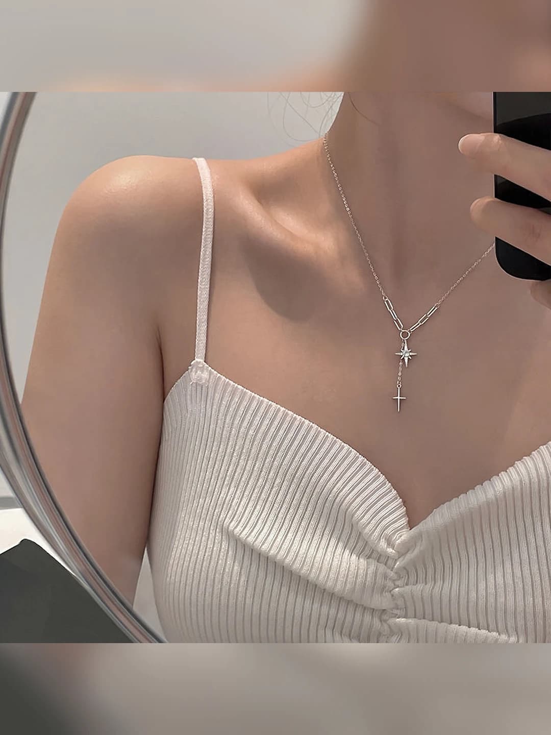 Women's six-pointed star necklace, simple and light luxury design, cold style clavicle chain
