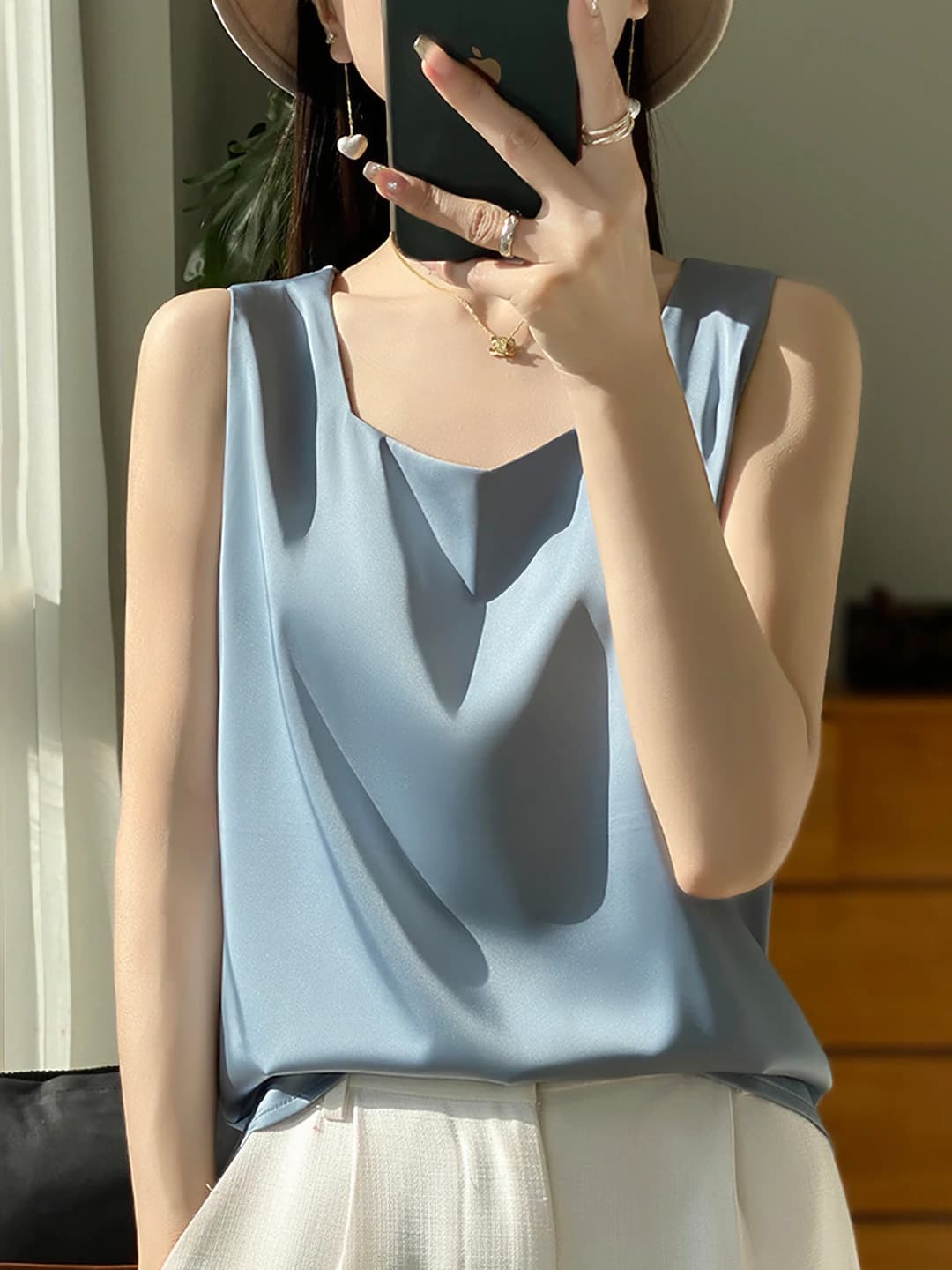 Cardamom blue