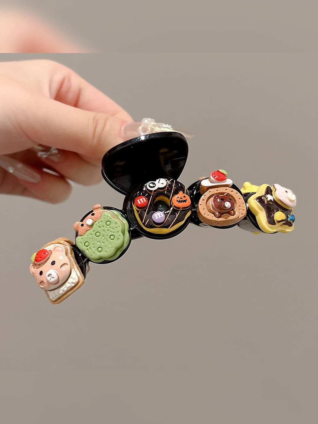 15# Glossy black donut 10 cm