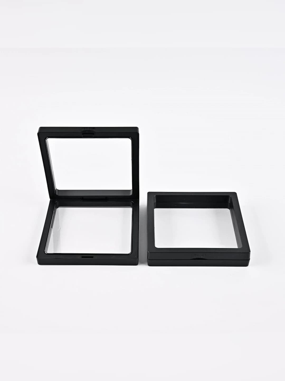 Black 9*9 cm floating box