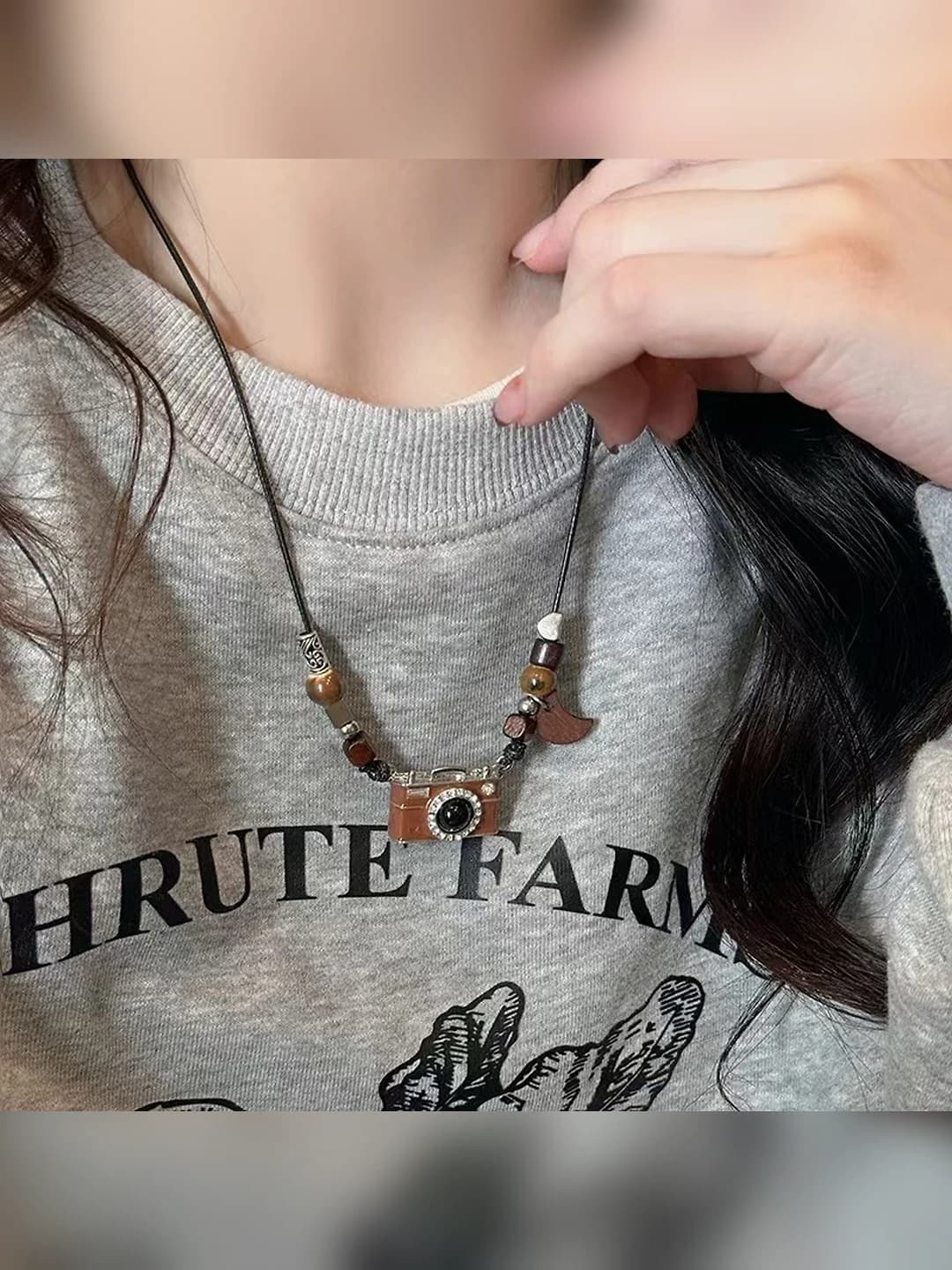 Women's retro coffee-colored camera pendant necklace, sweet and edgy style, hip-hop sweater chain, premium feel accessory