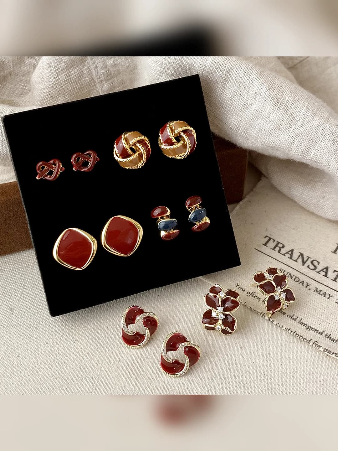 Women's retro geometric stud earrings with enamel drop in angora red