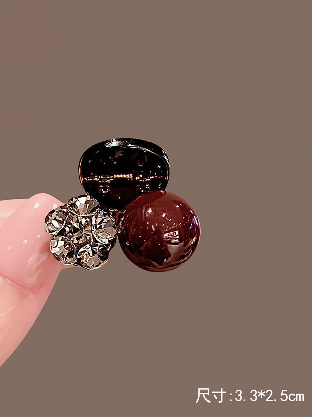 1# Red diamond beaded clip