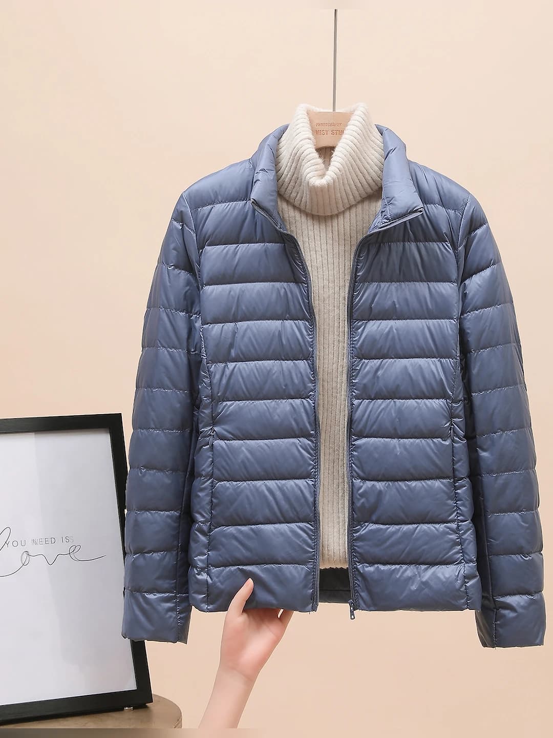Light blue (stand collar)