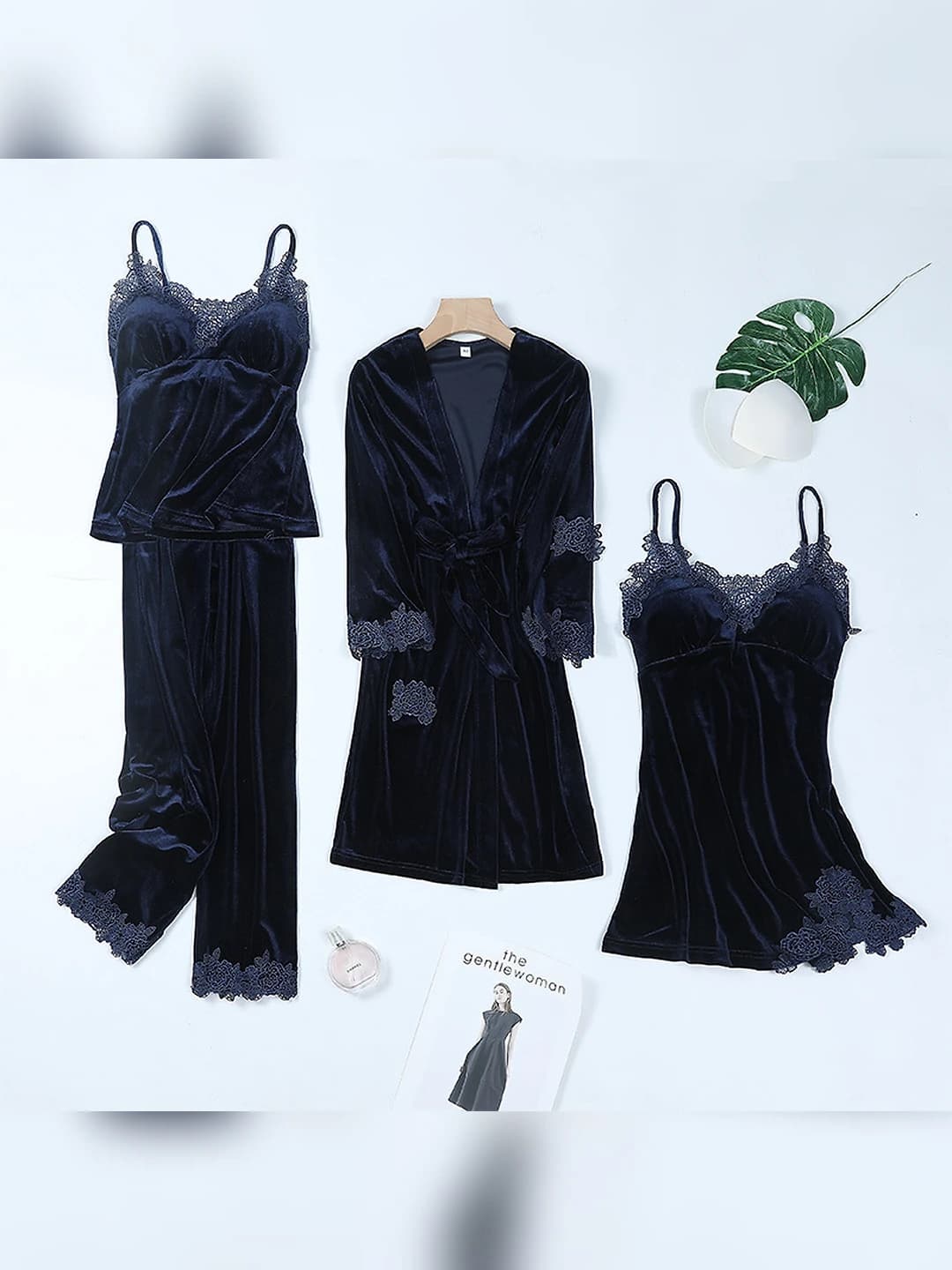 4-piece set, navy, water-soluble lace