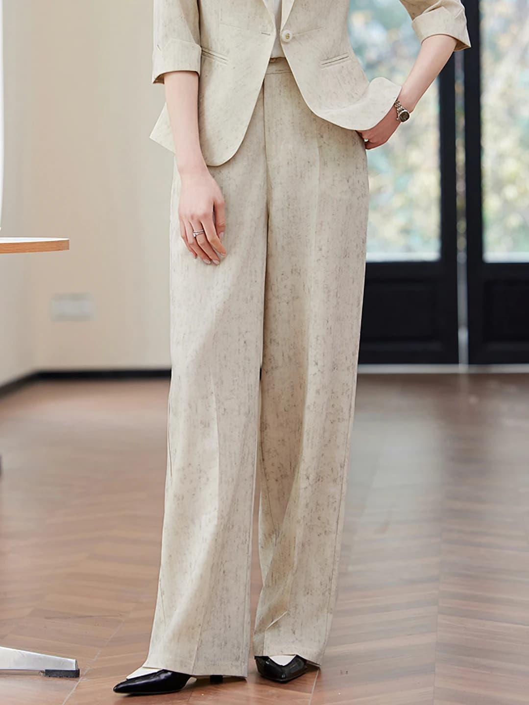 Apricot K020 pants