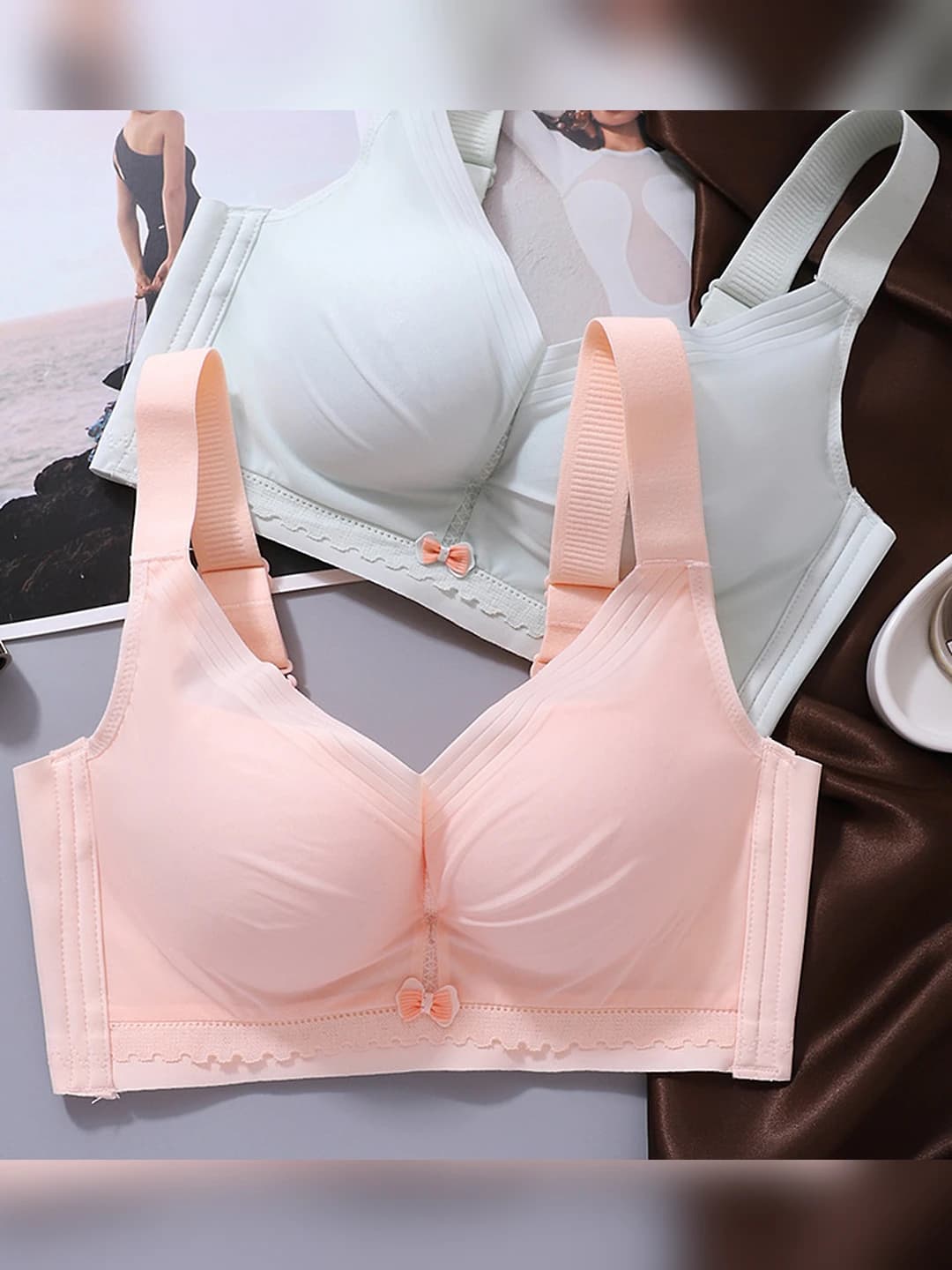 Women's seamless, breathable, lightweight and comfortable bra with 3/4 cups, medium thickness, made of nylon, with push-up and shaping effect