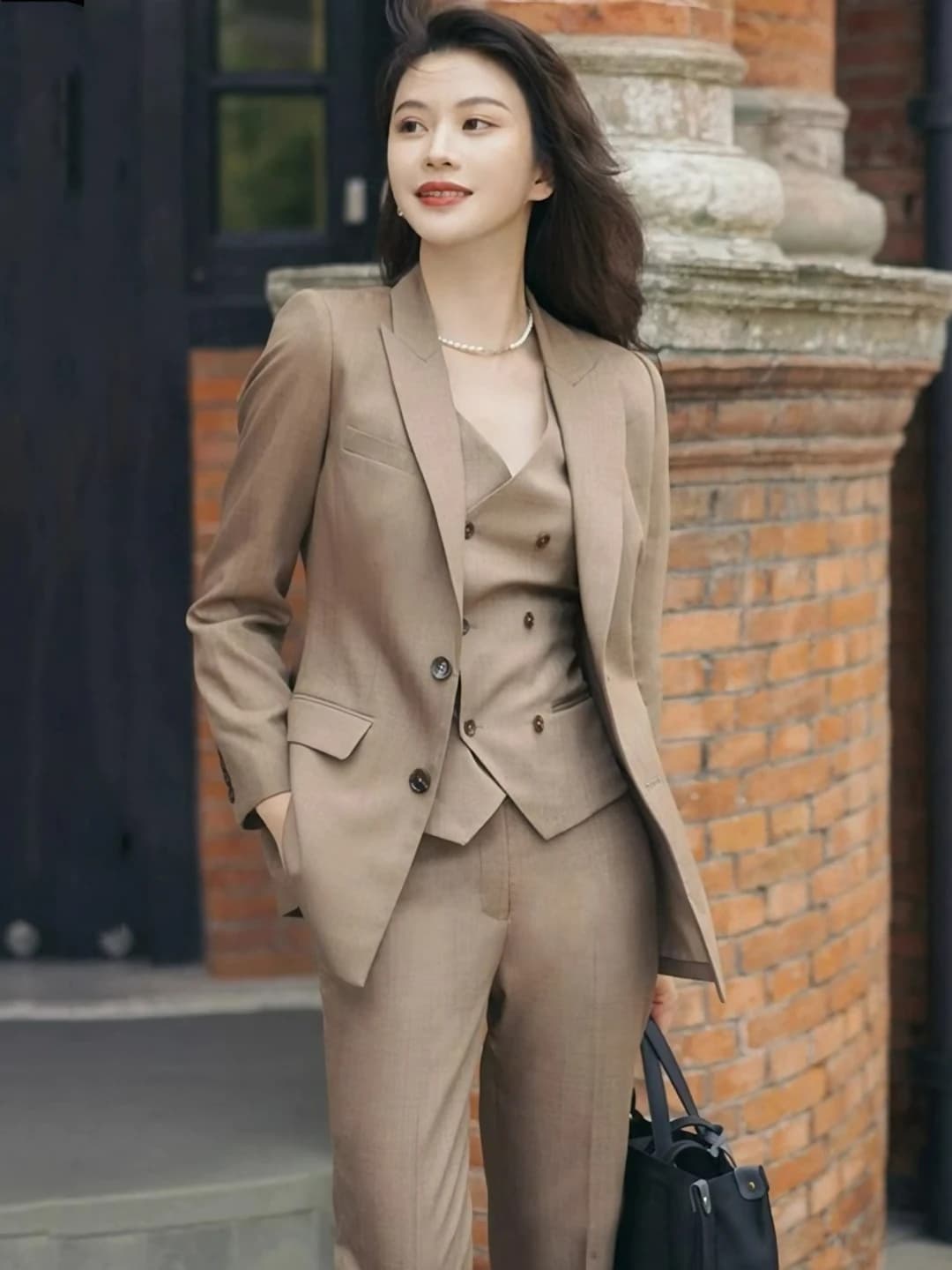 Women's three-piece suit set with blazer, vest and ankle-length trousers, long sleeve, polyester, autumn-winter