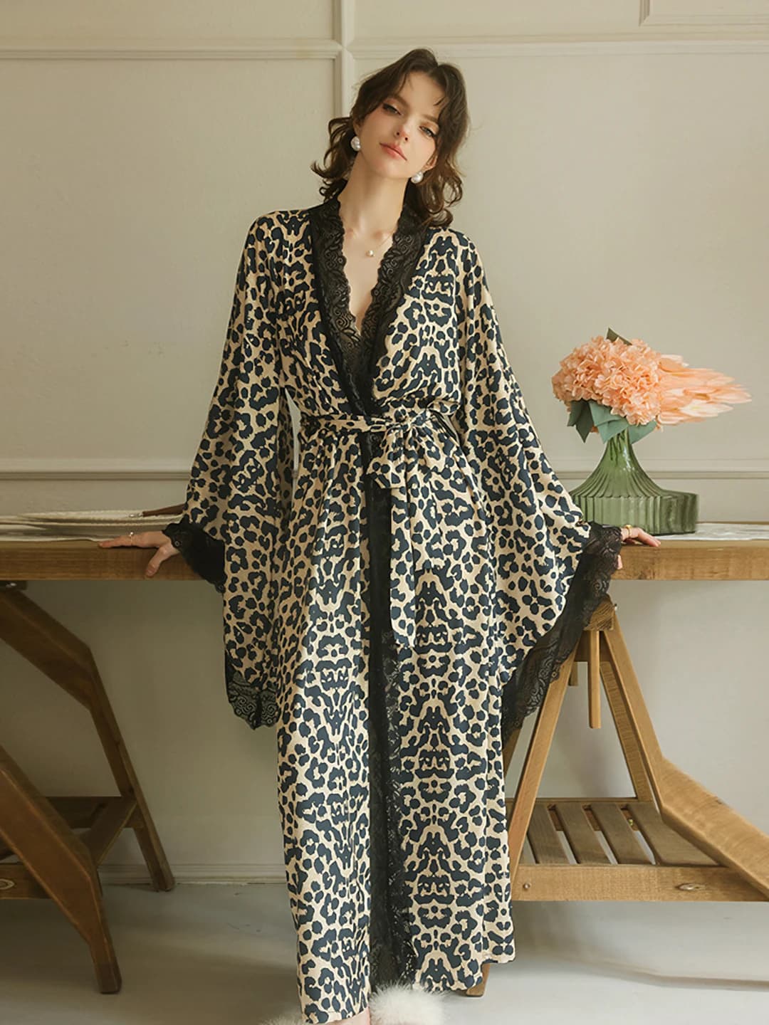 Women's casual, loose fit, long house robe: lace-trim, V-neck, tie-waist, for summer, spring and autumn