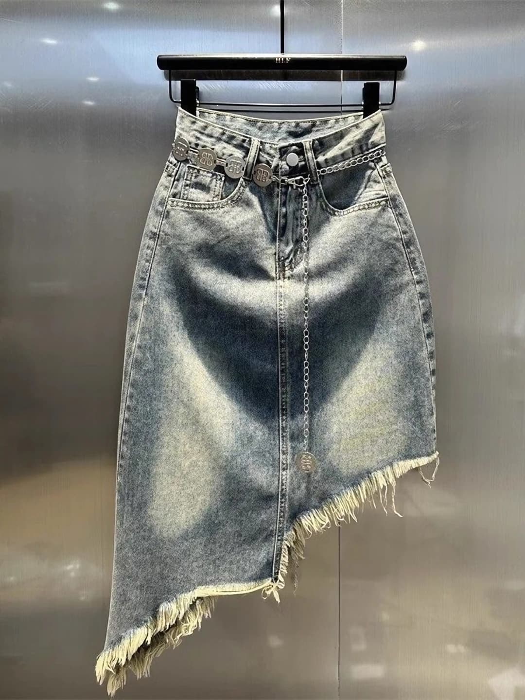 Blue, no chain