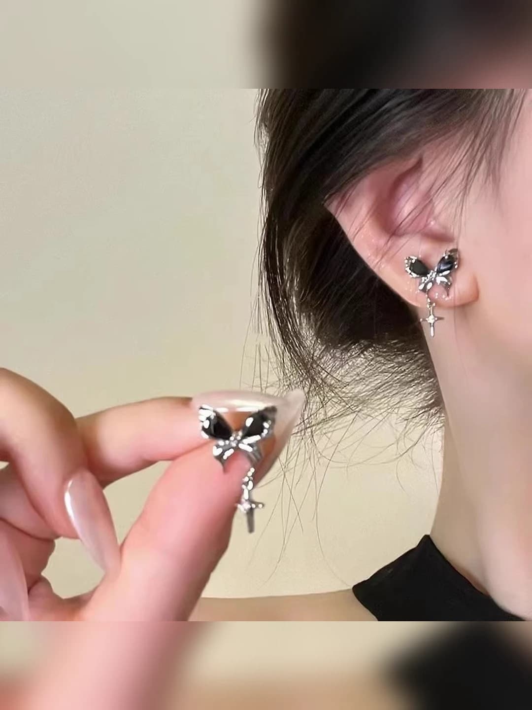 5# Sweet cool black bow tassel earrings