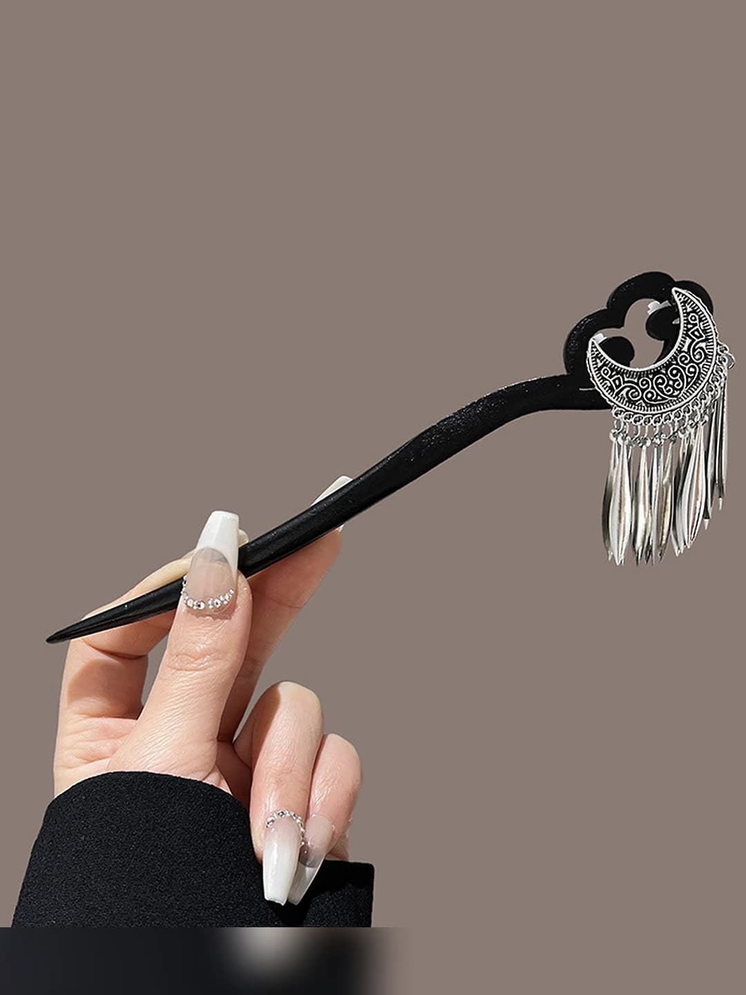 1# Moon and feather hairpin