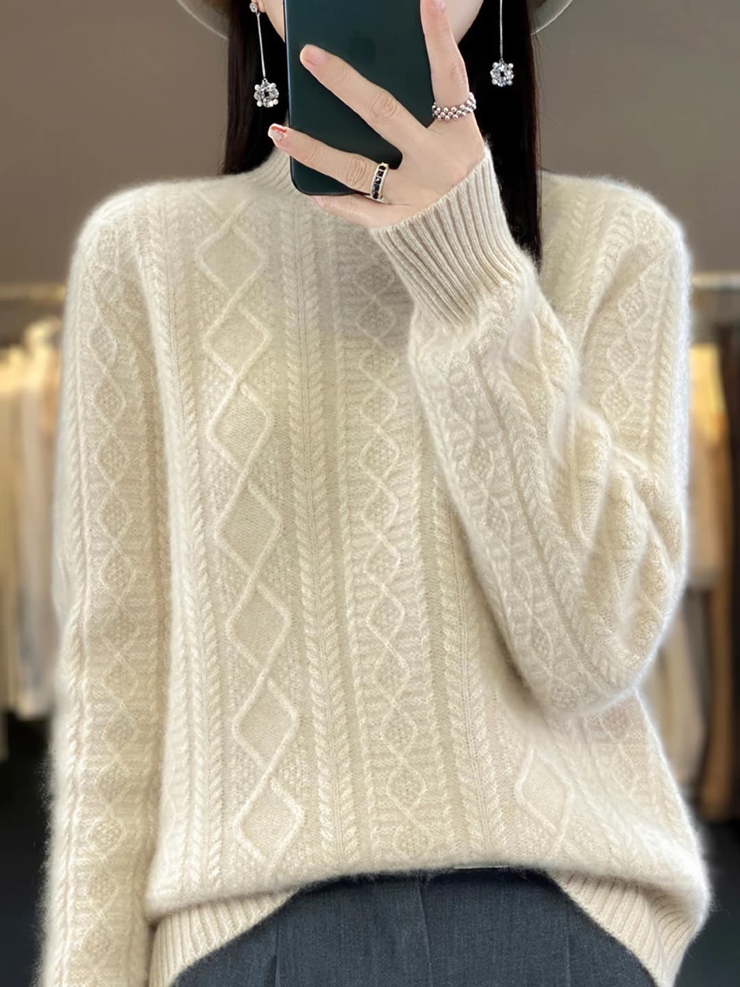 Women's cable-knit pullover sweater, thickened wool and cashmere, mock neck, long sleeve, autumn-winter