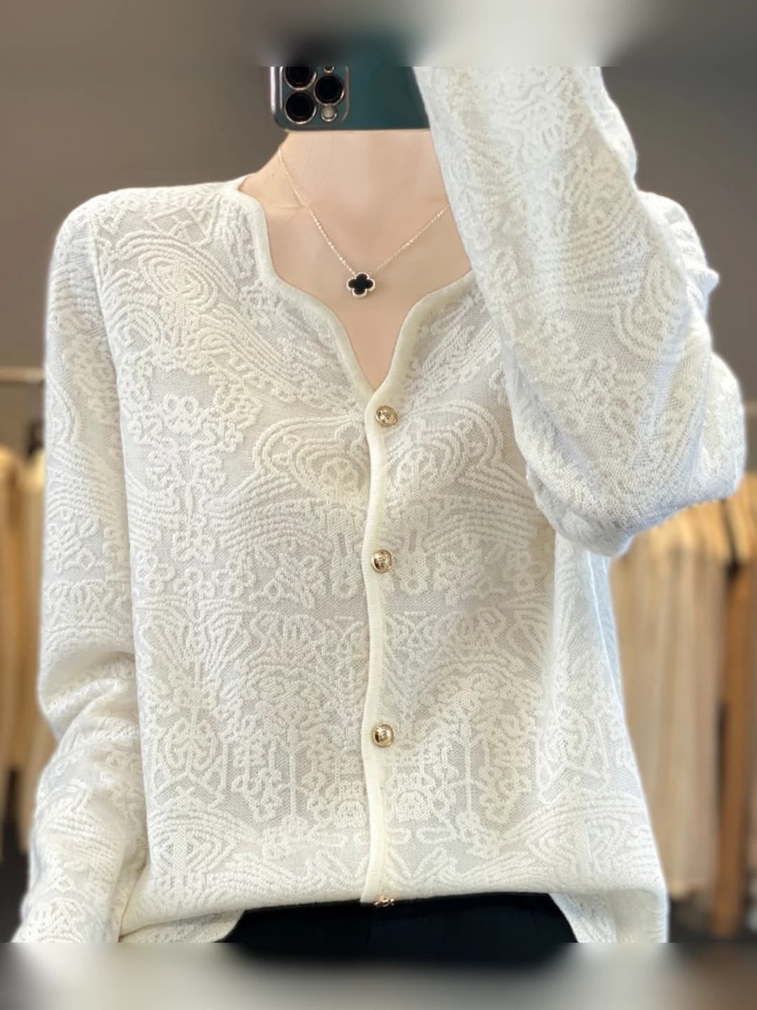 Women's thin V-neck cardigan sweater, long sleeve, solid colour, loose fit, for early autumn
