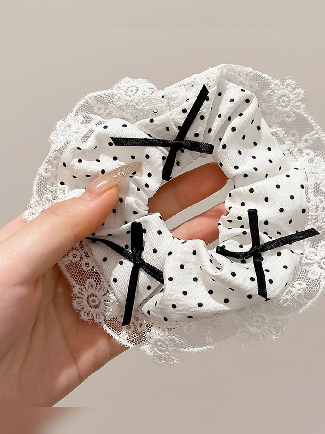 Black bow - 14 cm