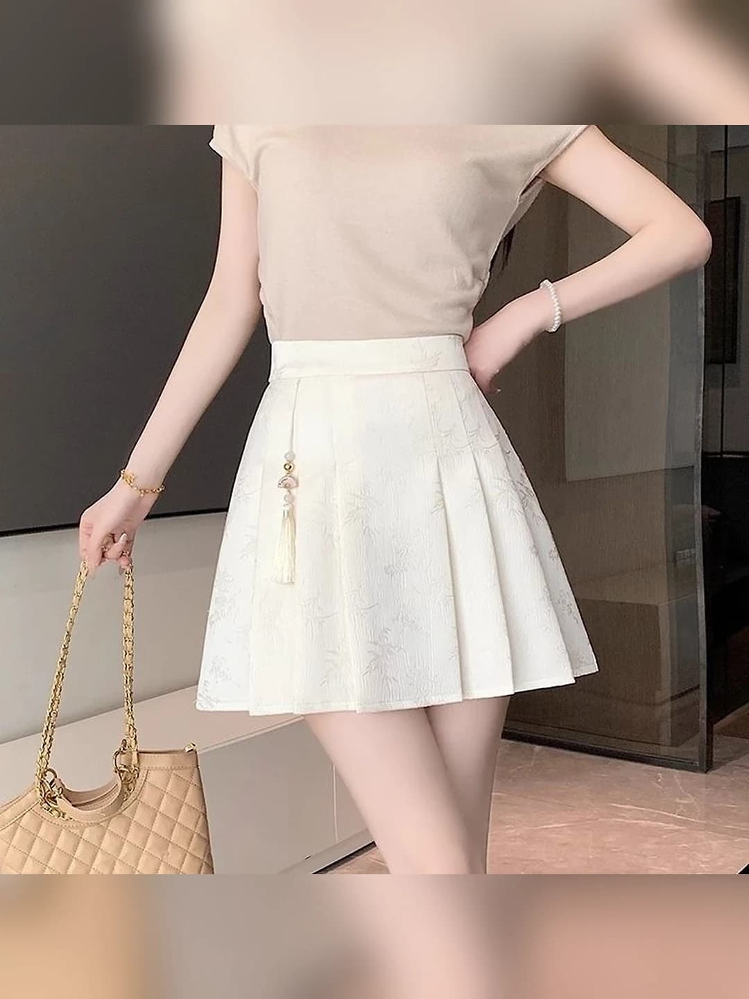 Apricot