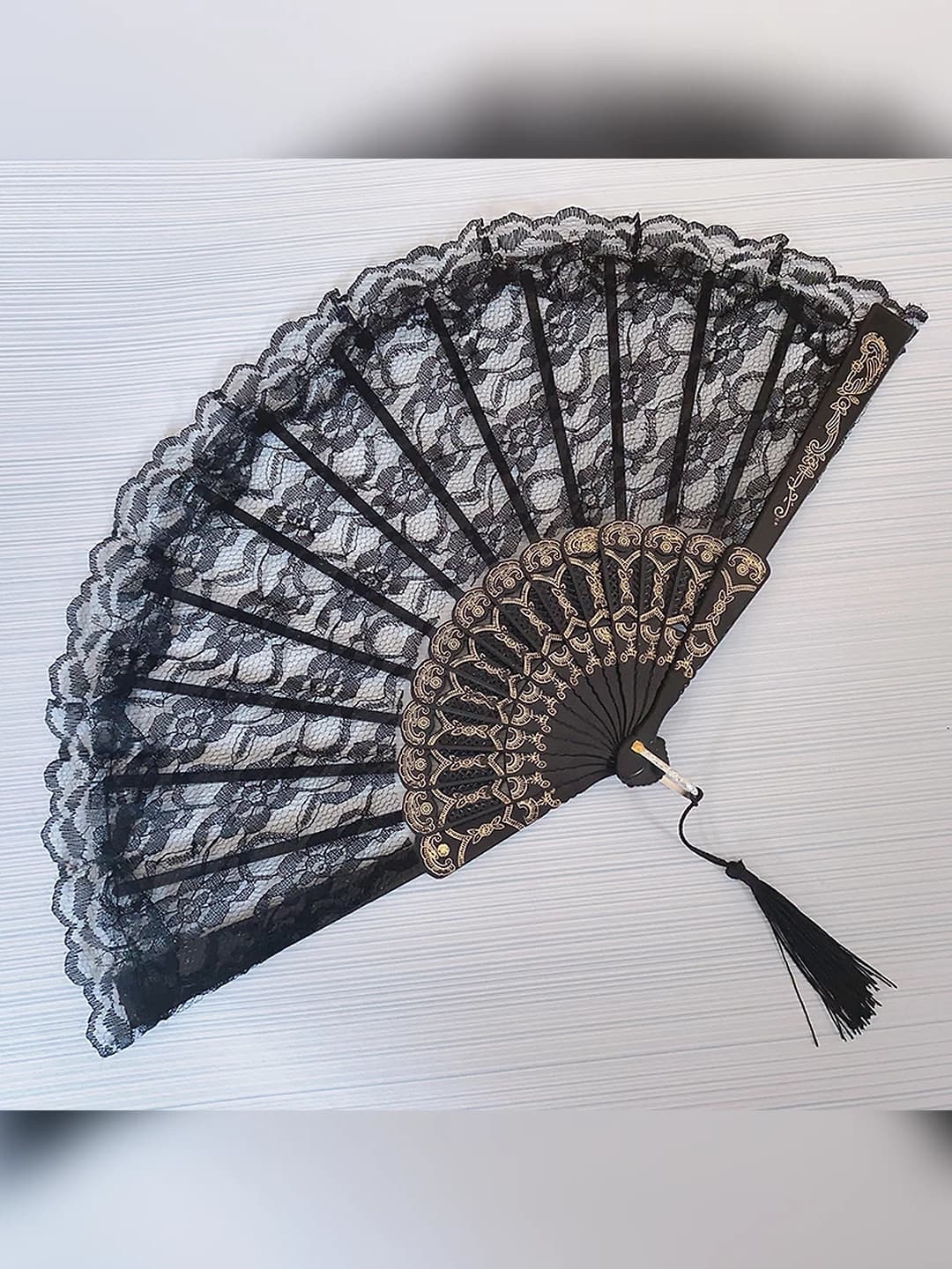 Model fan