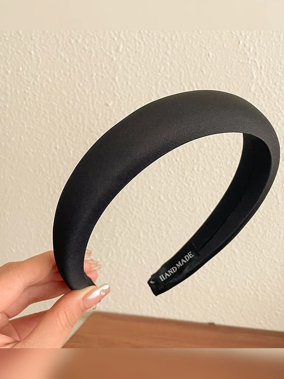 Black, 15 cm