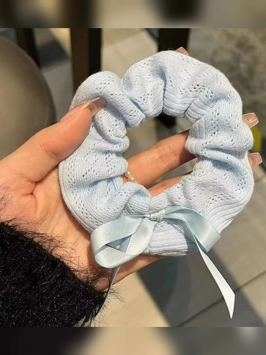 Knitted hair tie