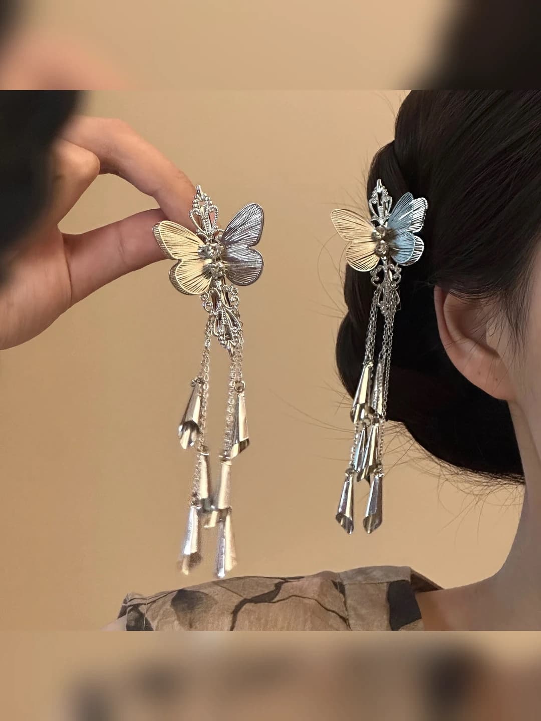 Women's butterfly tassel hair clip in new Chinese style