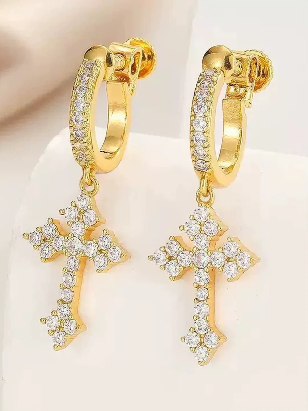 1# Cross ear clip gold - single