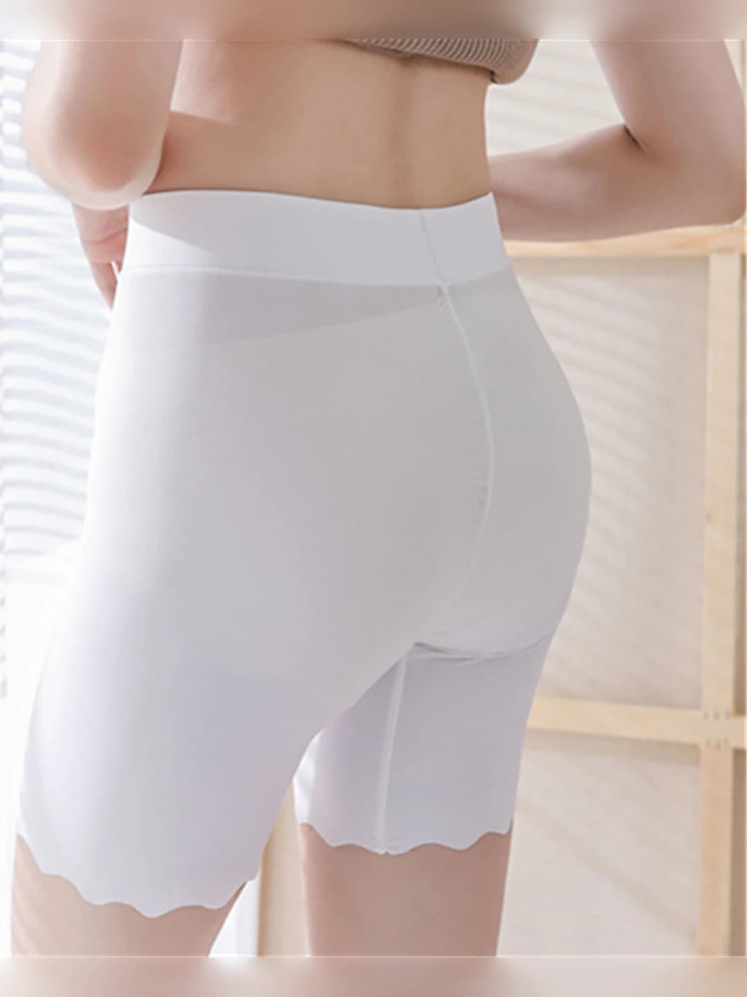 Women's high-waist seamless ice-silk fabric briefs, solid colour, plus size, spring-summer
