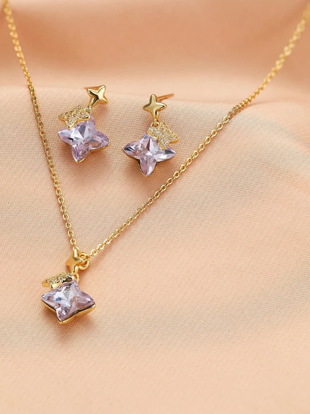 Light purple set (earrings+necklace)