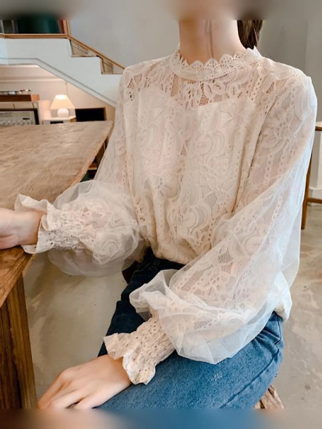 Women's lace blouse in Korean style, long sleeve, spring-autumn, solid colour, loose fit, crew neck