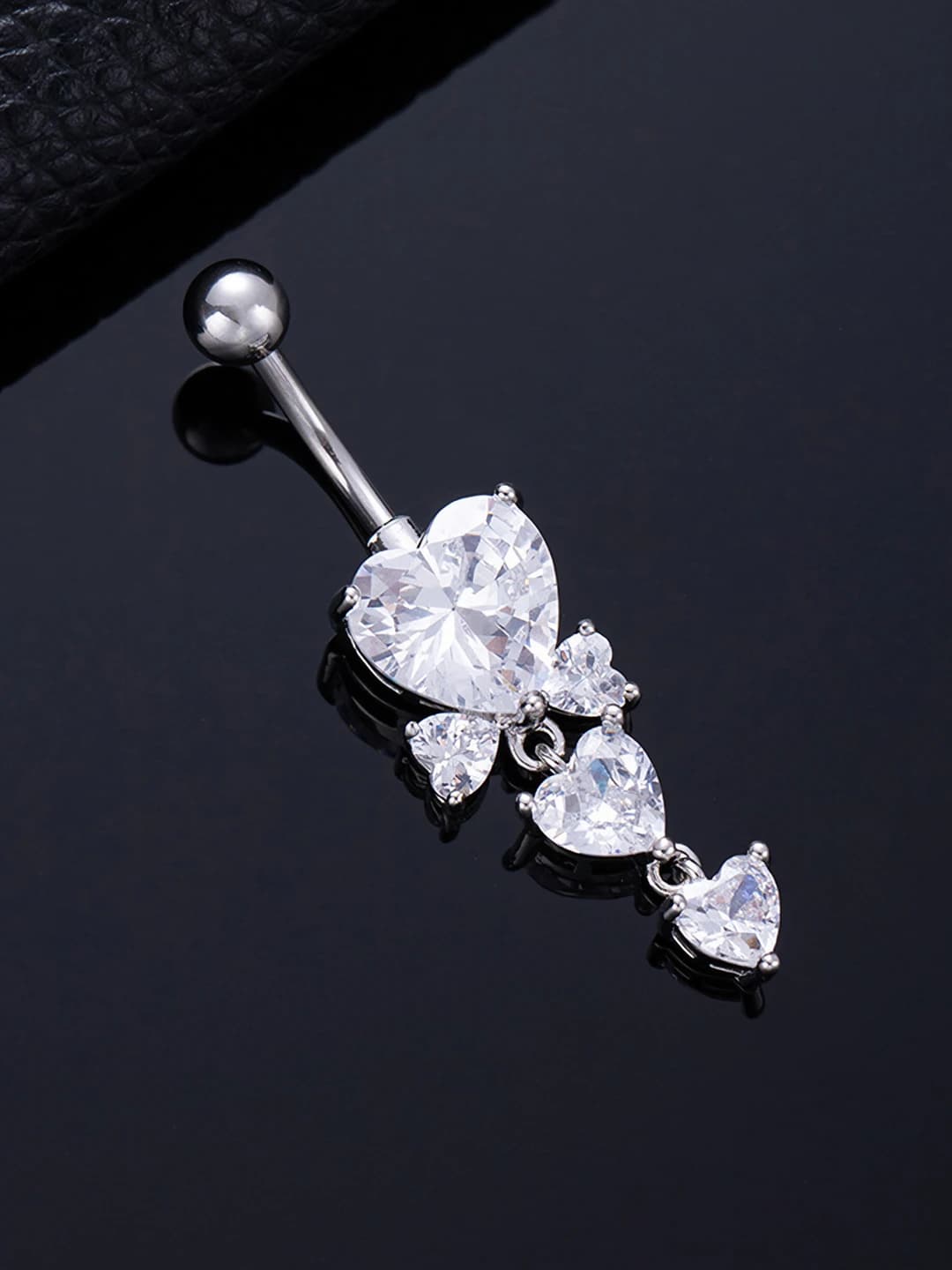 Heart bowtie, silver