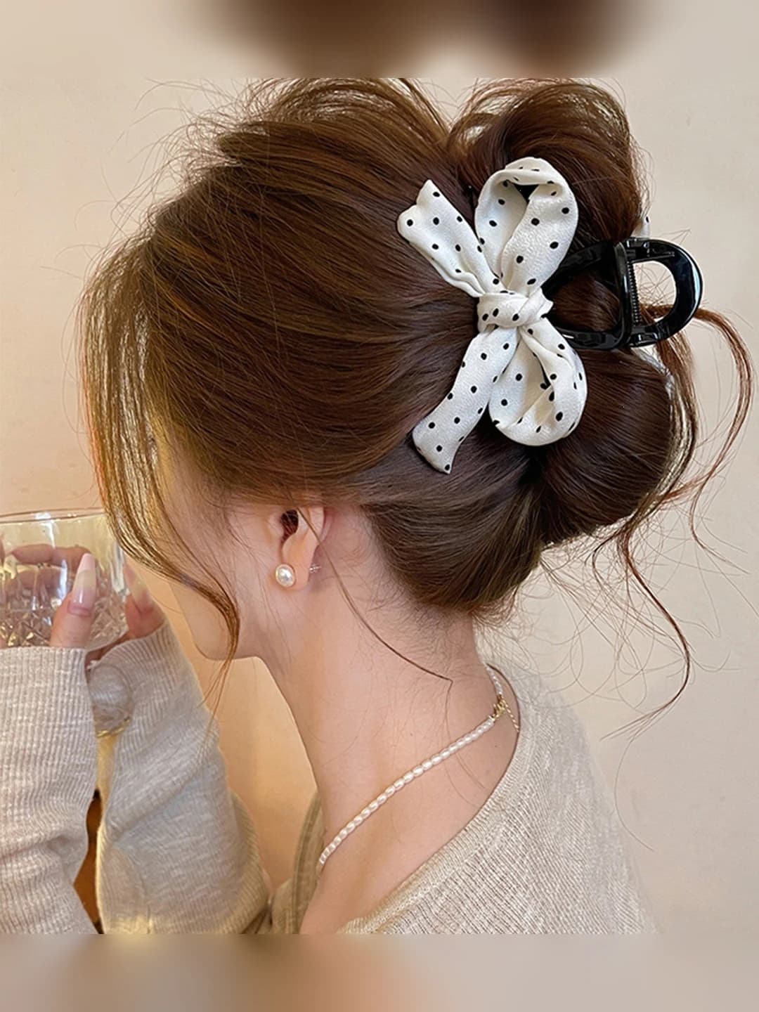 2# White polka dot, 8 cm