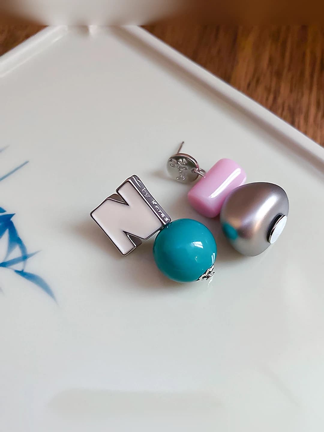 61# Kumush tirqish - Kumush - Yashil - Pushti