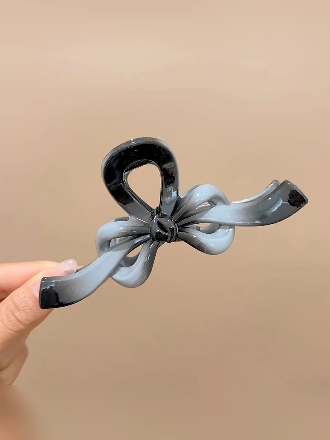 2# Black bow 12.5 cm