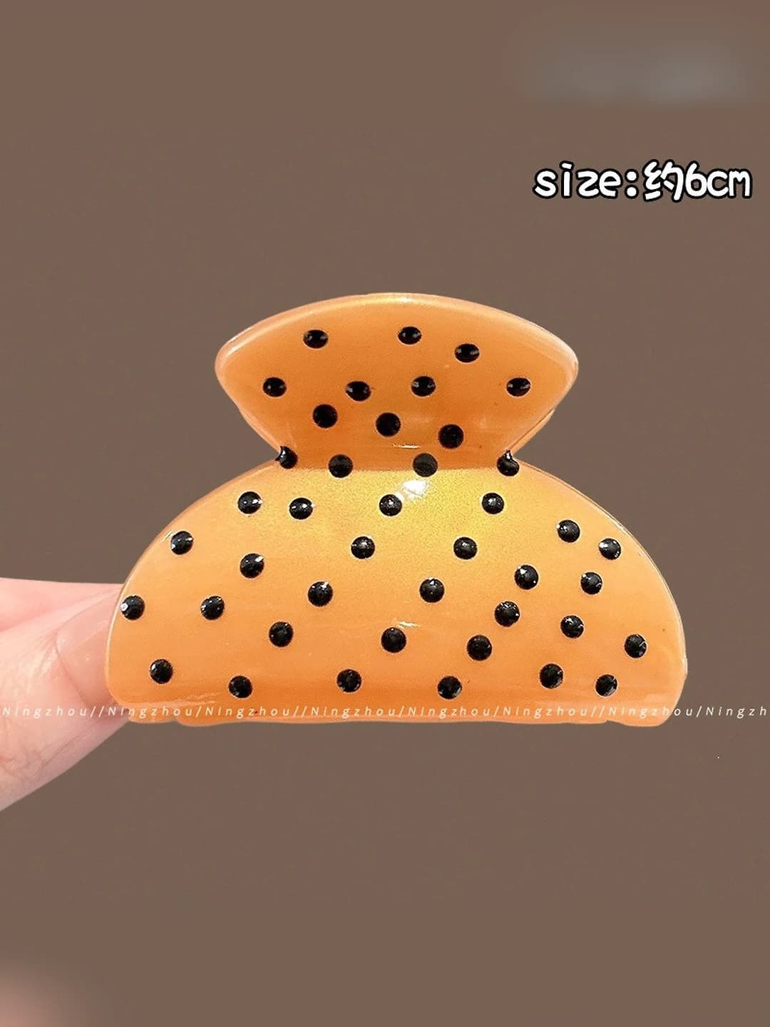3# Caramel polka dot clip ~6 cm