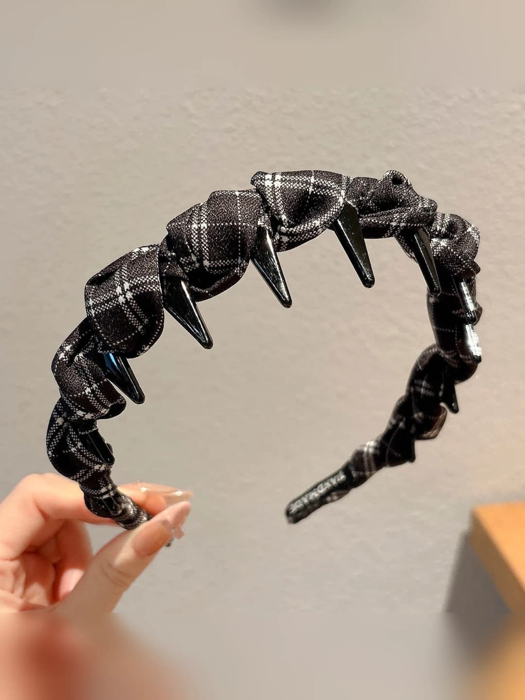 87 Black