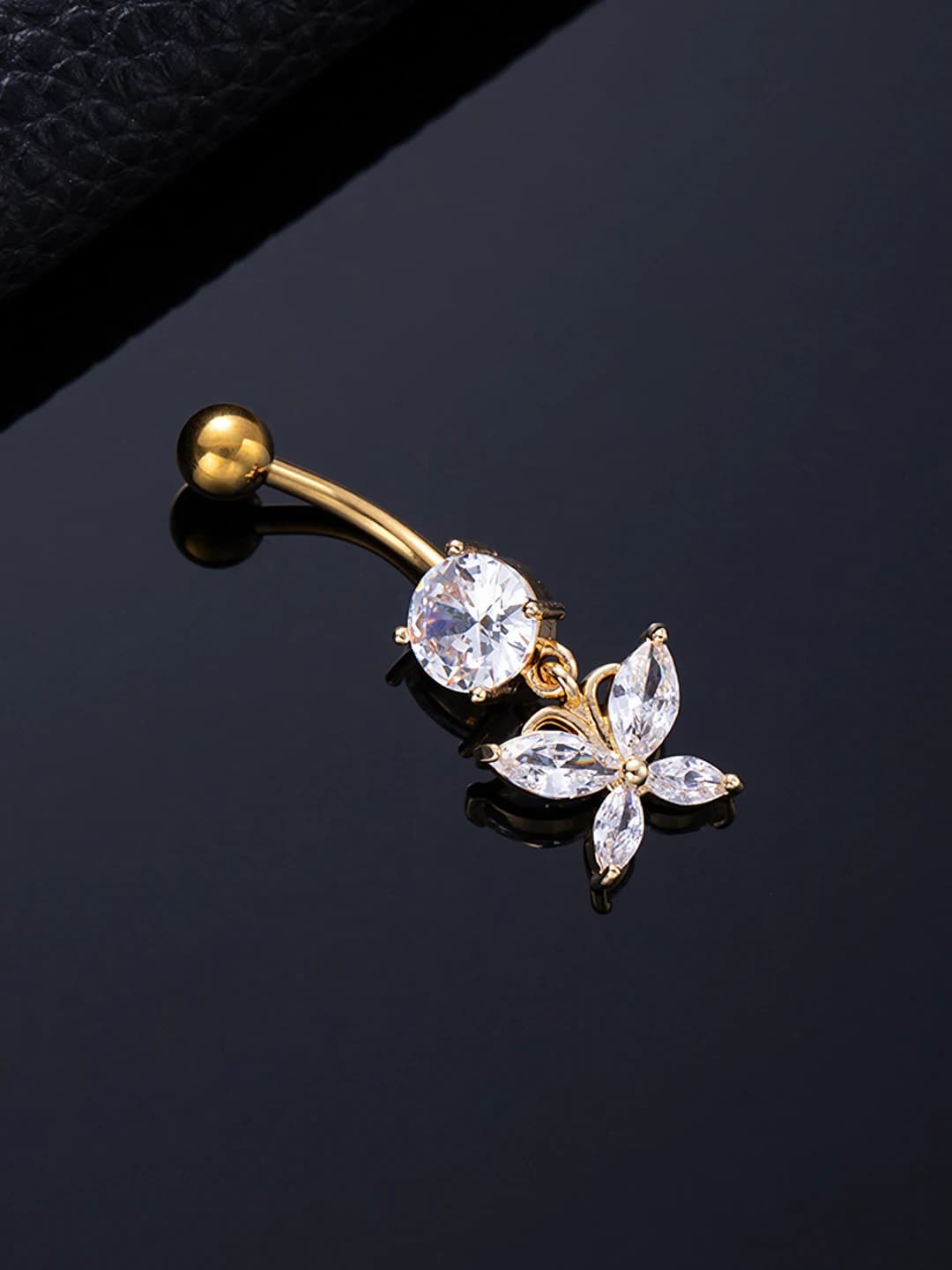 X677-48 Butterfly zircon, gold