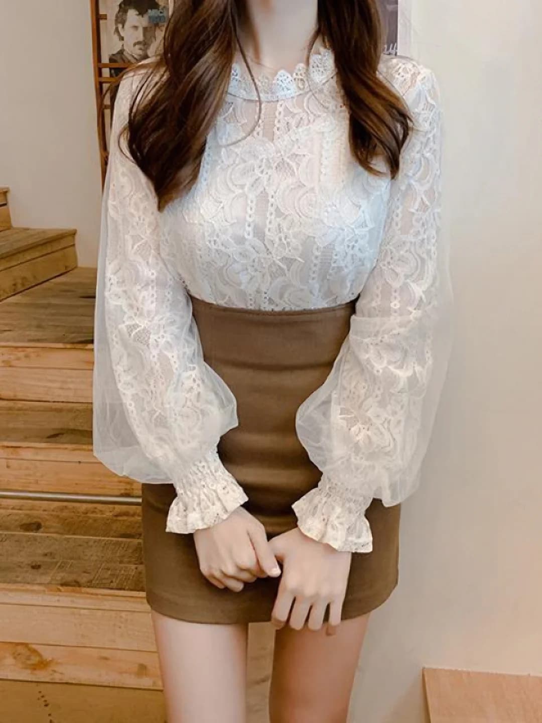 White (with lining)